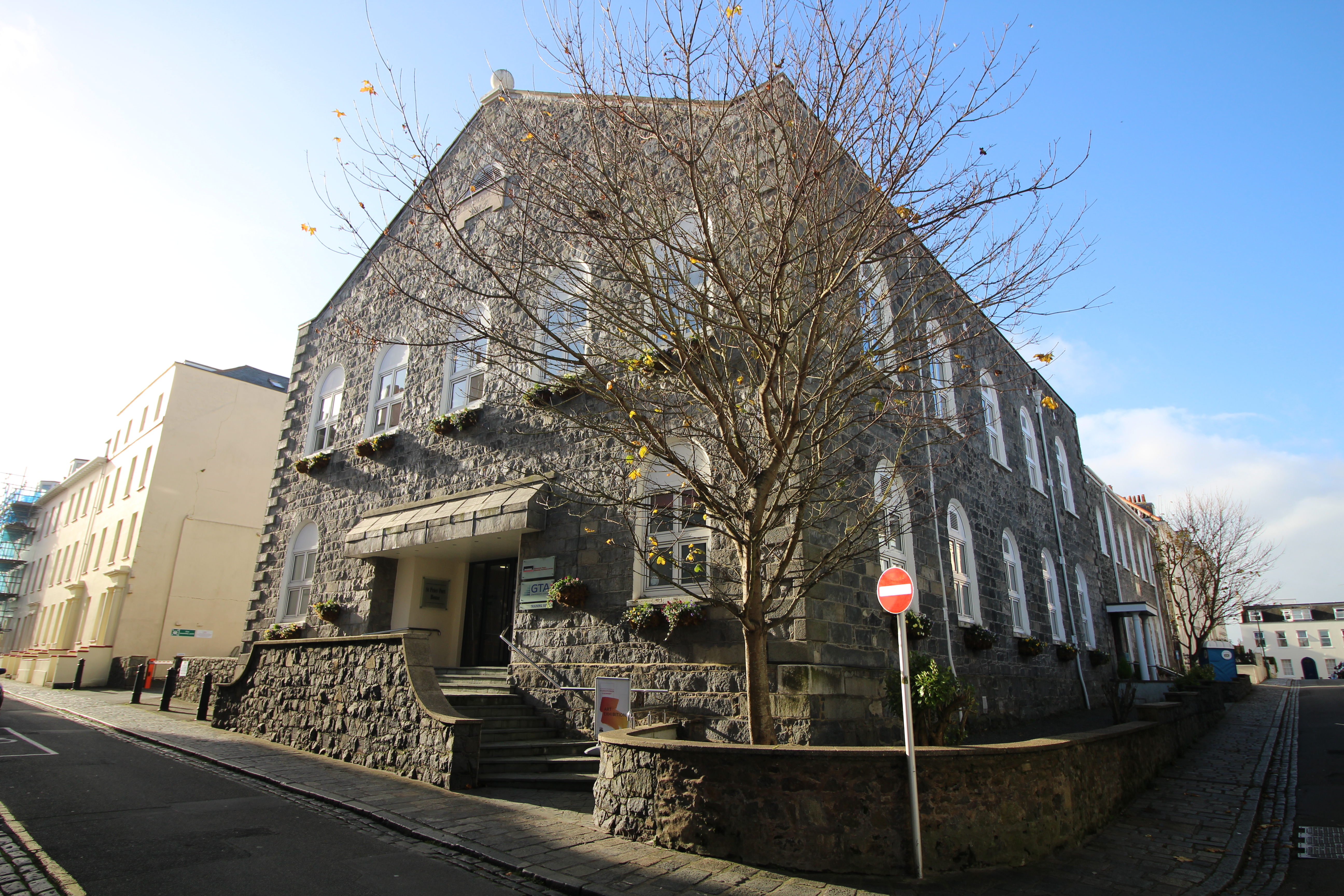 FOR RENT St Peter Port House Watts Property Consultants