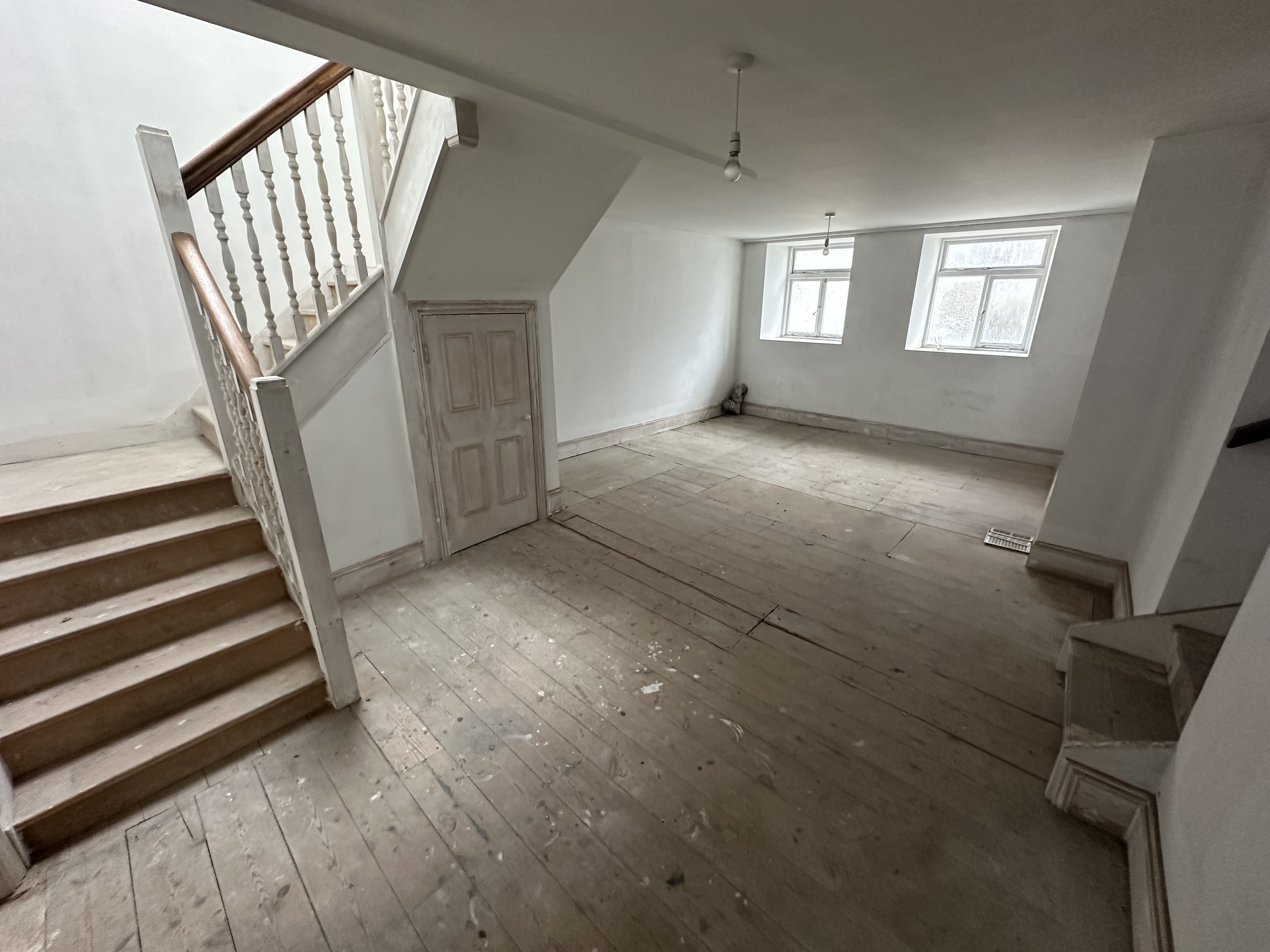 FOR SALE: 10 - 14 High Street | Watts Property Consultants