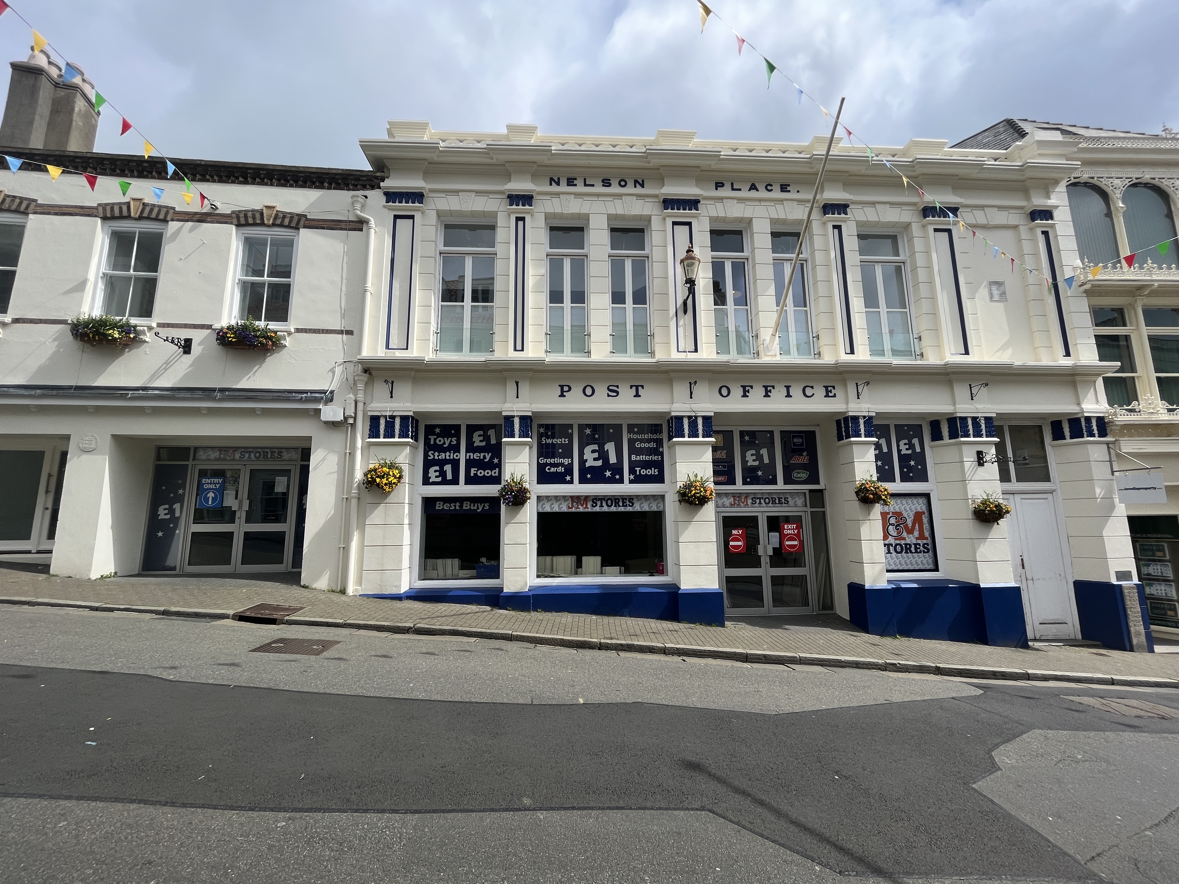 FOR RENT Nelson Place Watts Property Consultants